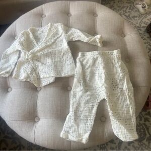 Cream Gauze Two-Piece Baby Set - Lightweight Wrap Top & Pants